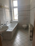 Tageslichtbad mit Badewanne